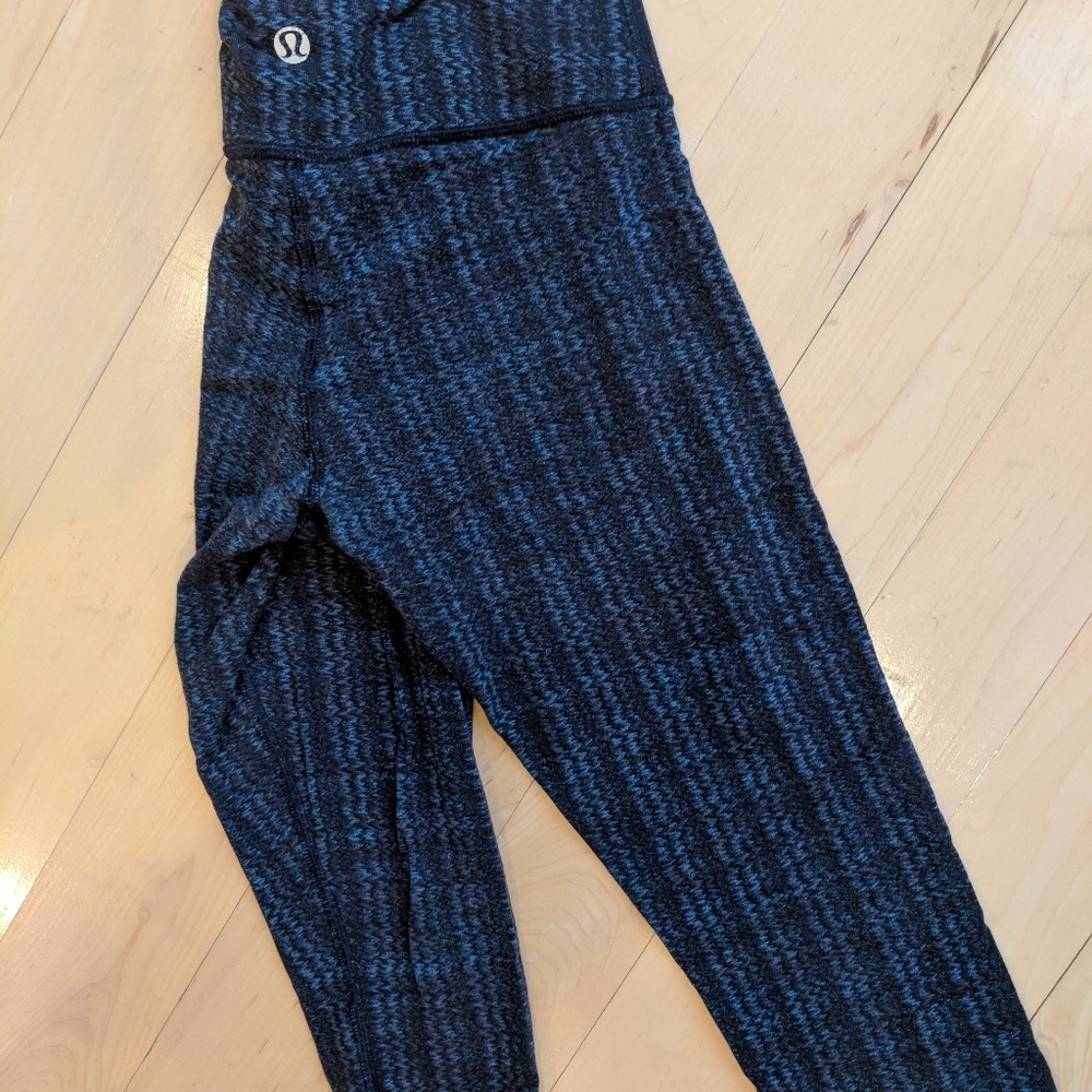 Lululemon SZ 4 Leggings